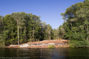 new construction on Manchaug Pond