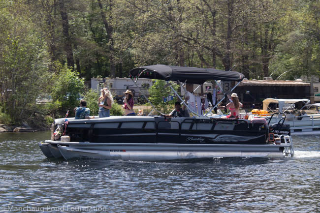 Manchaug Pond Foundation Boat Decorating Contest 2016